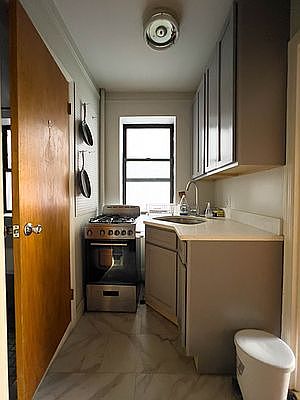 2nd image of 128 Thompson St #15A