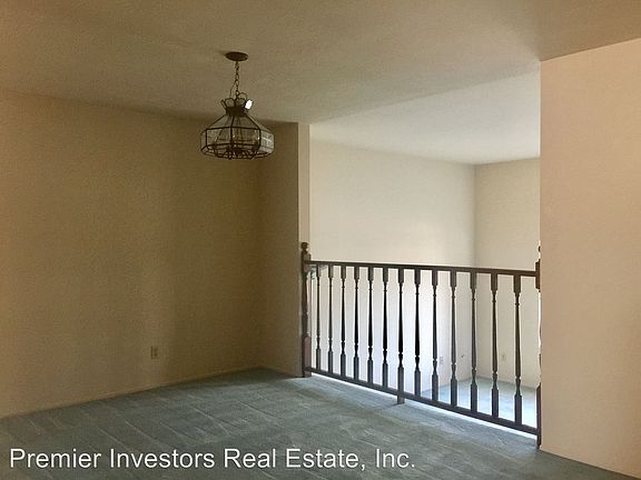 4th image of 326 E Hellman Ave #A
