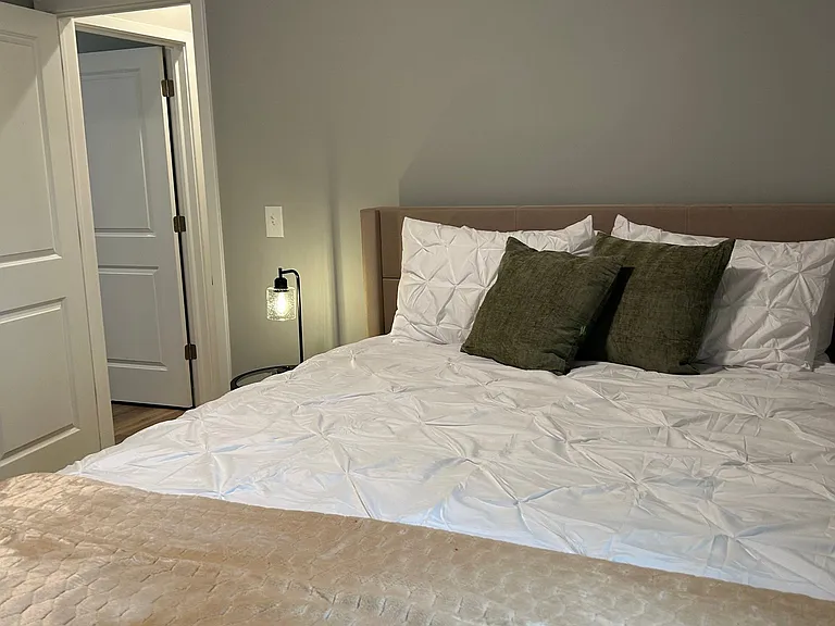 1046 Marlowe Ave #1 — Photo 10