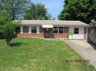 157 Valley Rd, Louisville, KY 40229