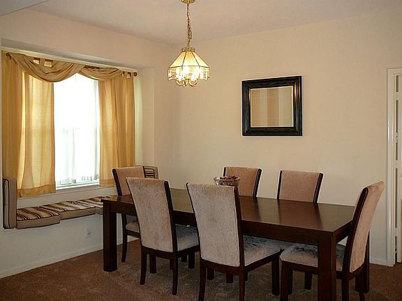 4th image of 9503 Willow Lodge Ct