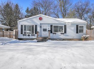 4049 Milan Ave SW, Wyoming, MI 49509