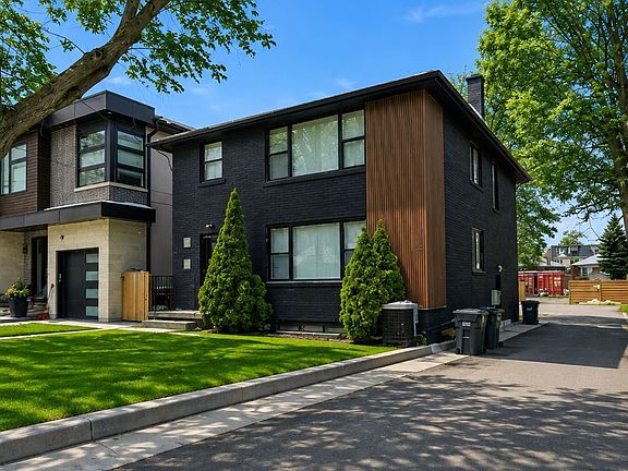 2nd image of 43 Broadview Ave