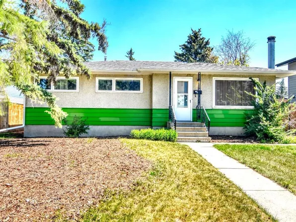 36 Cheyenne Cres NW, Calgary, AB T2L 0Z2