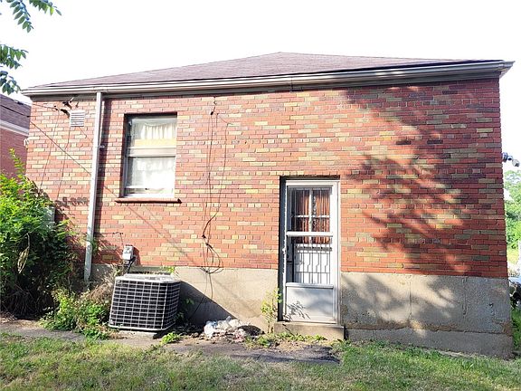 2nd image of 6343 Amelia Ave