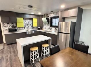 2307 Lake St #1, Evanston, IL 60201