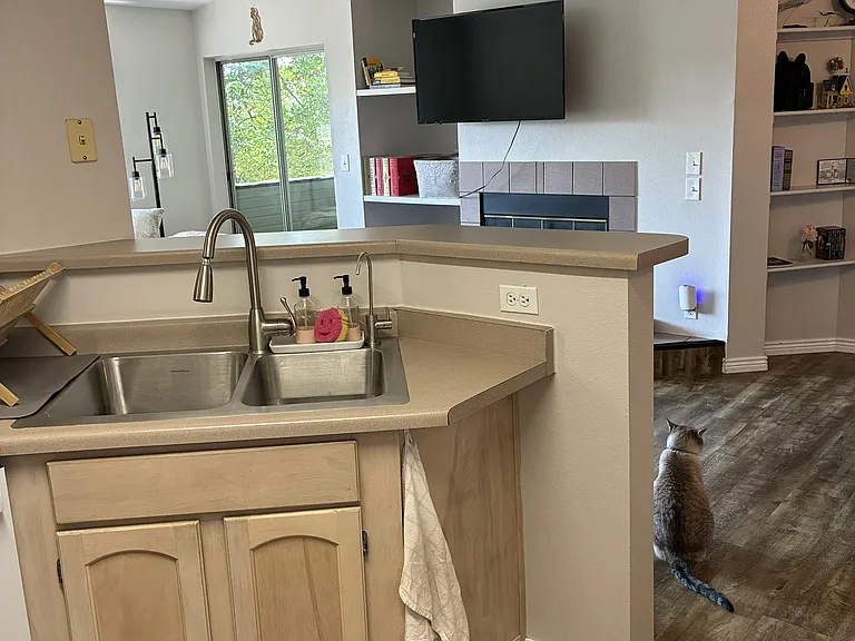 730 Copper Ln #201 — Photo 9