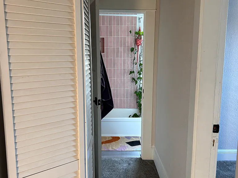 4203 SE 28th Pl #2 — Photo 11