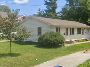 912 Hudson Ave, Iowa City, IA 52246