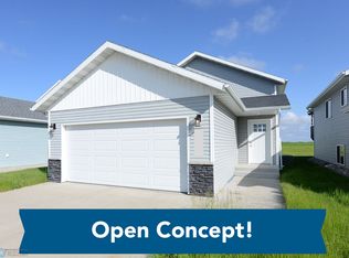 7351 20th St S, Fargo, ND 58104