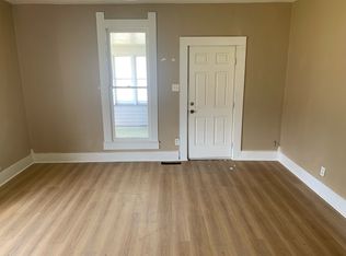 2212 Main St, Anderson, IN 46016