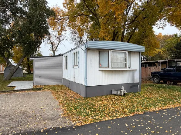 521 12th St S Lot 27, Brookings, SD 57006