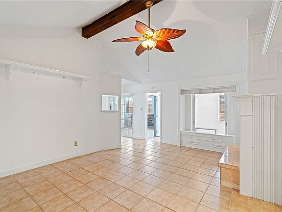 4th image of 3101 Sylvan Crest Dr