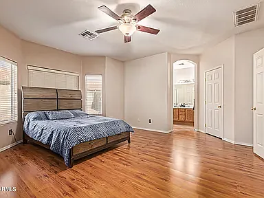 3 bed, 1524 sqft, $2,650 — Photo 2