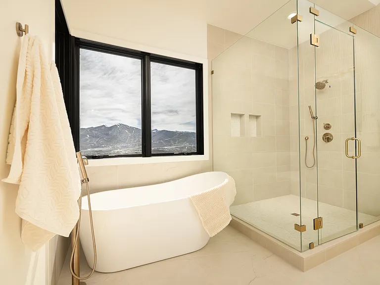 1285 Lasso Trl — Photo 10