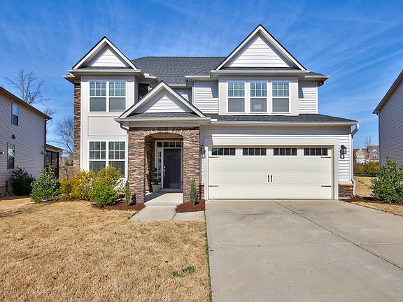 3925 Wedonia Dr. in Cary