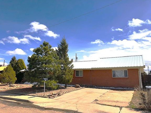 2nd image of 709 Catalina Dr