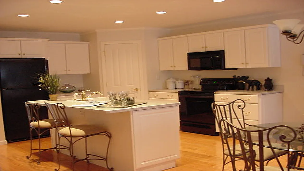 2 bed, 1440 sqft, $1,795 — Photo 4