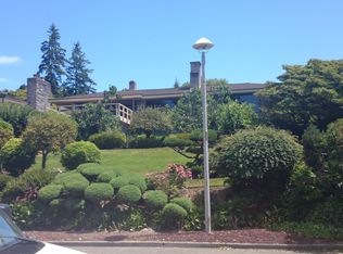 2828 Magnolia Blvd W, Seattle, WA 98199