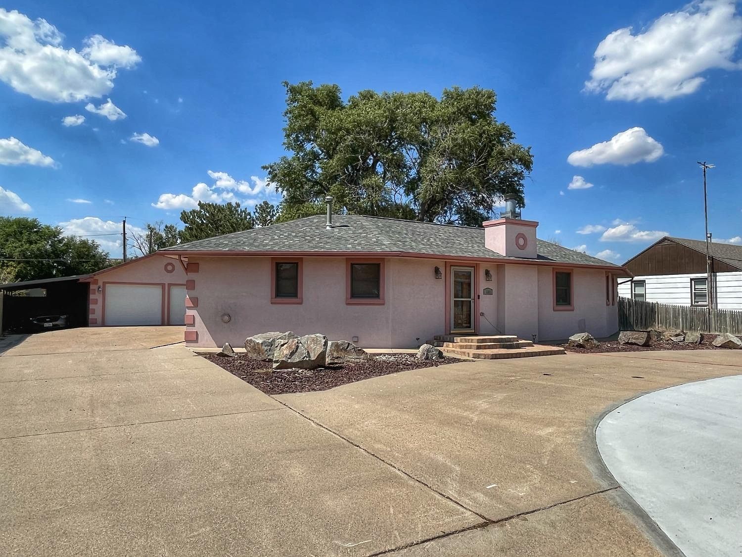 605 S Cheyenne Ave, Satanta, KS 67870 Zillow