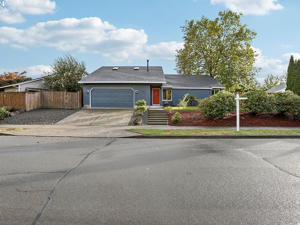 1st image of 7356 SE Villa St