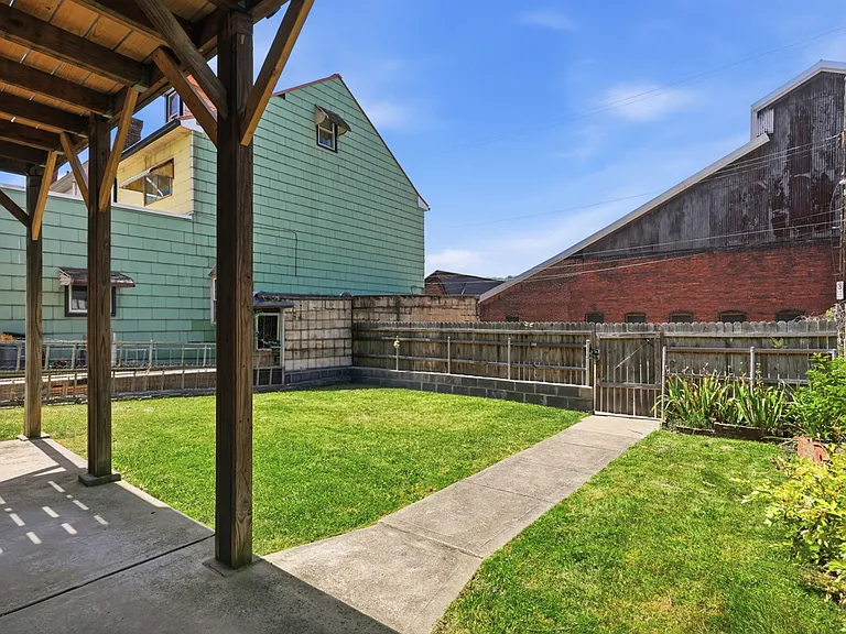 5641 Carnegie St — Photo 33