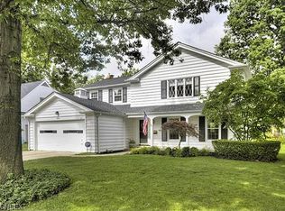 3950 Mark Ave, Rocky River, OH