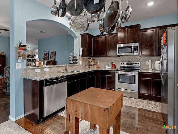 3rd image of 5346 Dauphin Dr