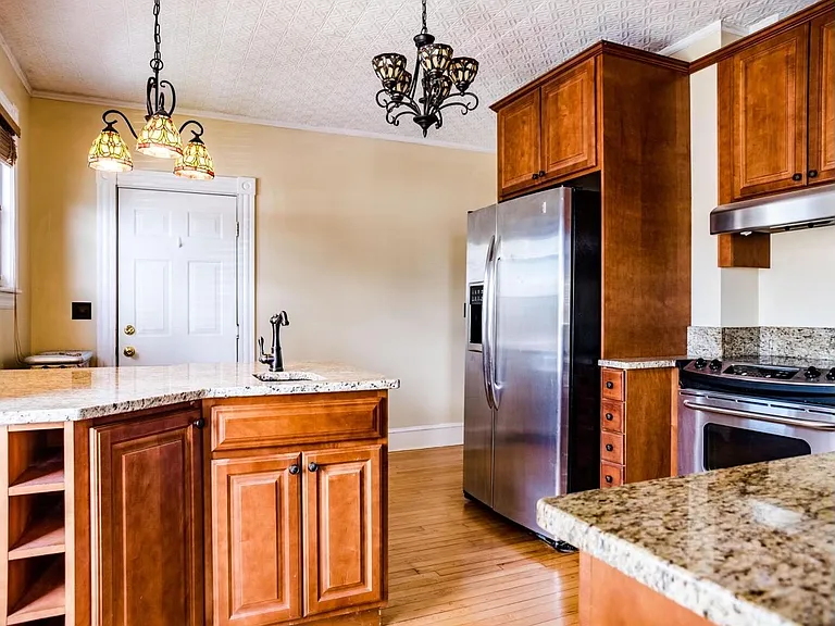 1363 Congress St #1 — Photo 5