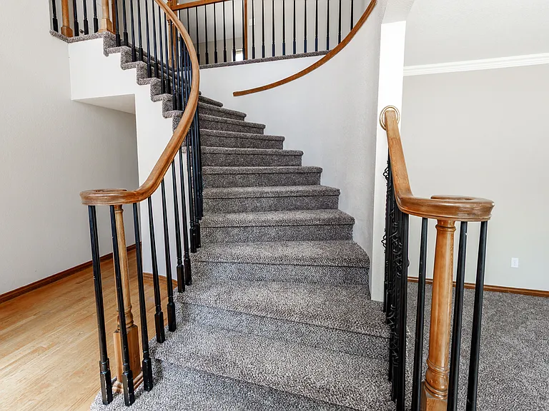 15210 Steinbeck Ln — Photo 26