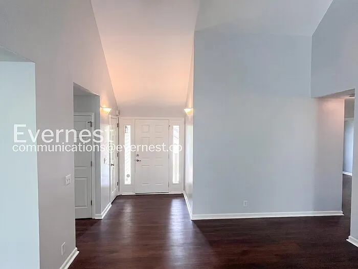 1813 Bryce Cir — Photo 3