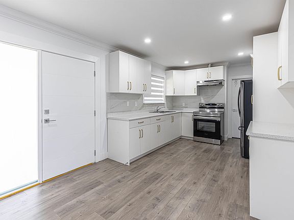 4th image of 16373 15th Ave