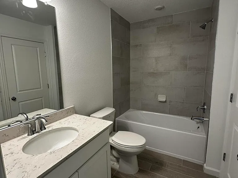 4387 Leeward Breeze Loop — Photo 34