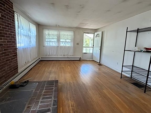 5th image of 100 Currier Road