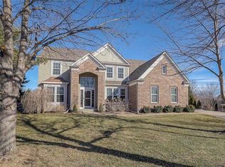 14301 Howe Dr, Leawood, KS 66224