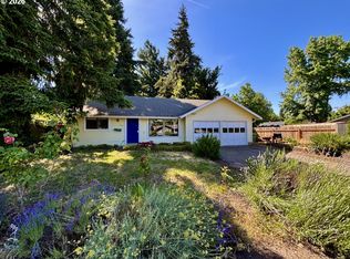 4014 Hyacinth St, Eugene, OR 97404