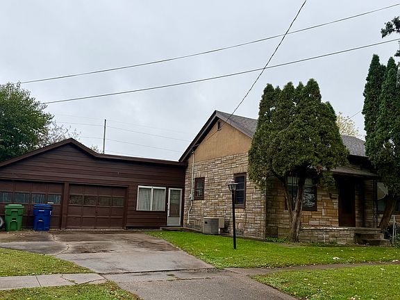 2nd image of 1807 Garfield St