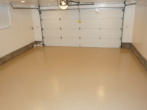 5th image of 5685 Park Manor Dr
