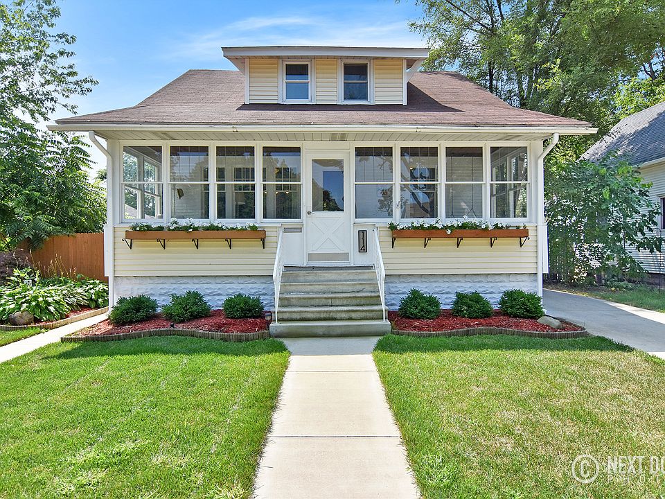 1st image of 114 W 18th St