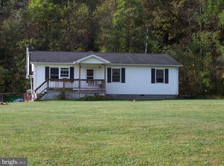 38 Barefoot Ln, Mathias, WV 26812