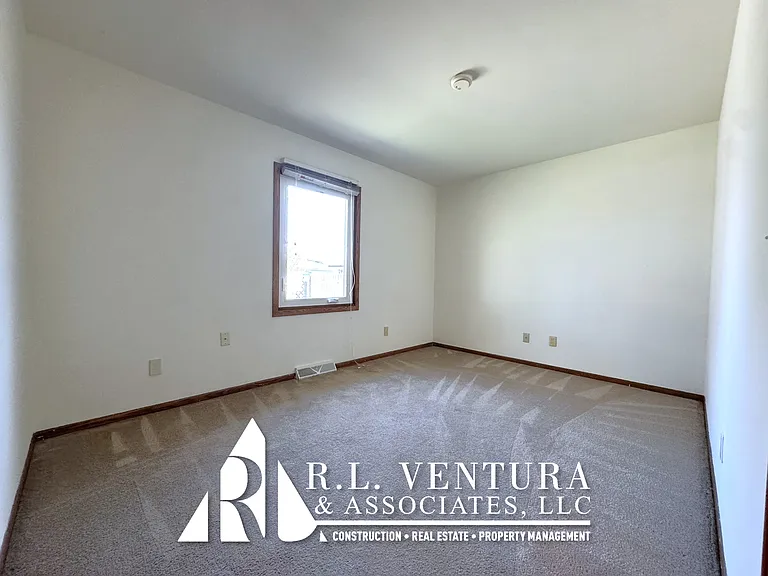 3333 Kennsington Square Rd — Photo 18