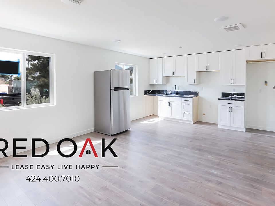 1st image of 14211 Gilmore St #14207-1/4