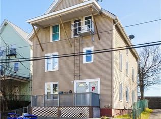 380 Weeden St, Pawtucket, RI 02860
