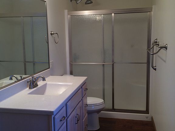 5th image of 212 W County Road 1100 N