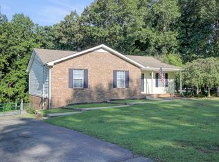 3463 Eastridge Rd, Woodlawn, TN 37191