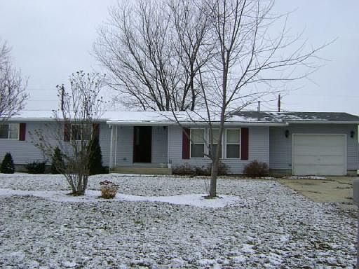 1st image of 6885 N Cambridge Dr