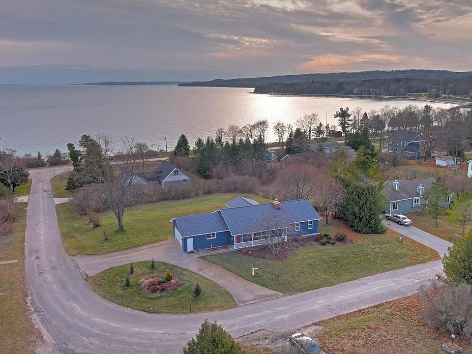 13230 E Isthmus Rd, Omena, MI 49674 Zillow