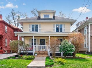 1110 Waverly Place, Schenectady, NY 12308