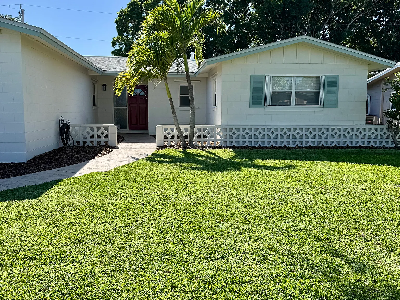 4 bed, 1522 sqft, $2,600 — Photo 2