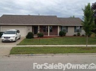 2938 Belle Plane Rd, Green Bay, WI 54313